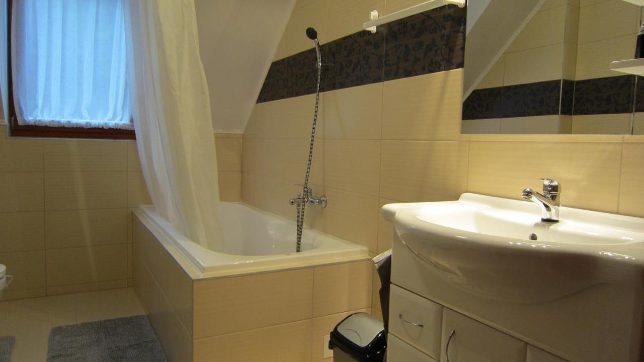 Appartment Kastelo Victoria Zalacsány Extérieur photo