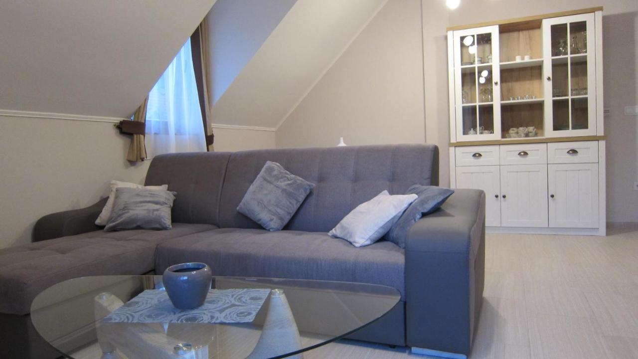 Appartment Kastelo Victoria Zalacsány Extérieur photo